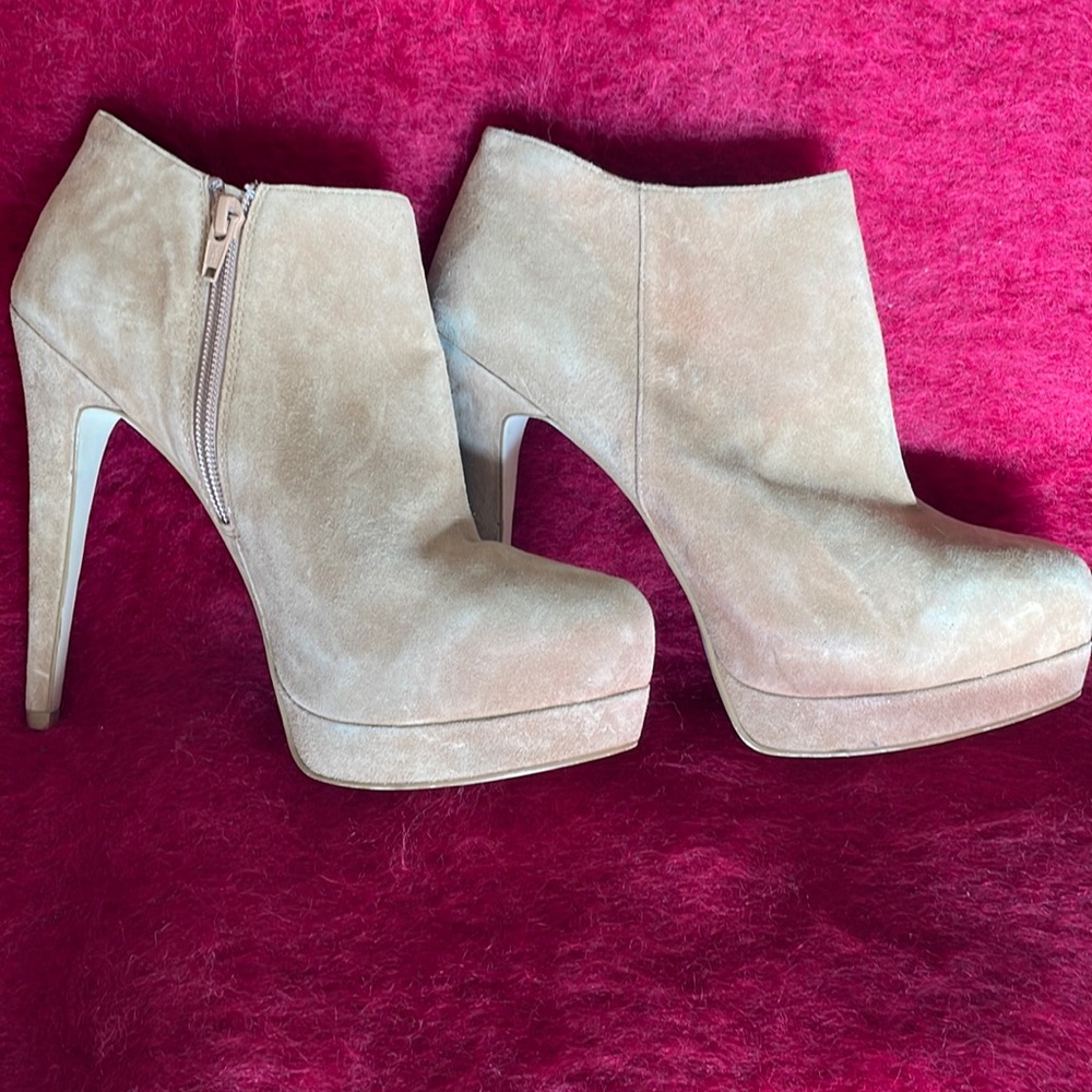 Boston proper suede bootie shoes 9
